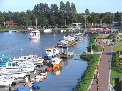 Hafen von Barßel