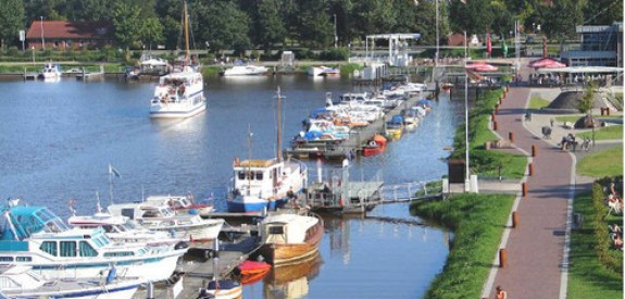 Hafen von Barßel